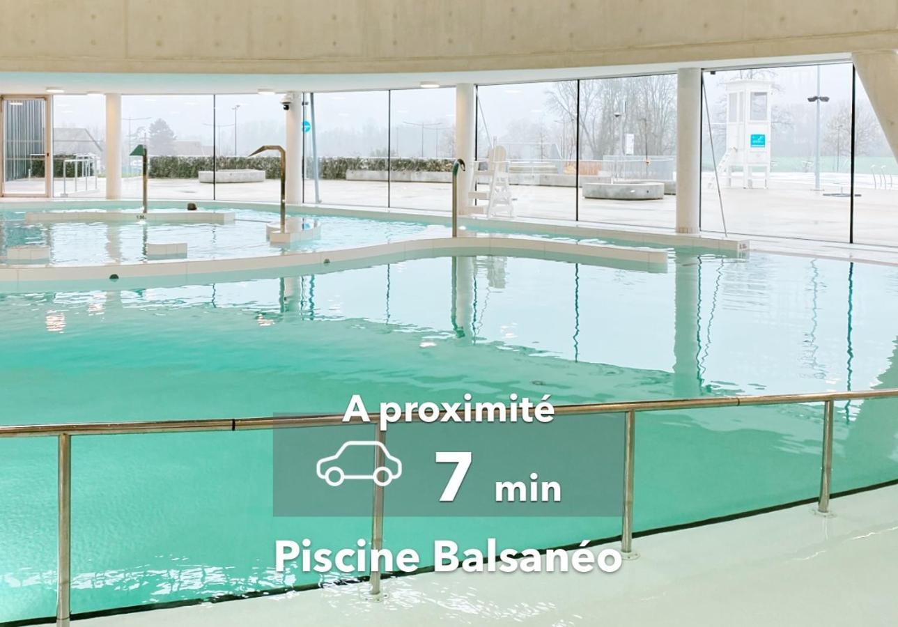 Le Terracotta ⸱ Stationnement Gratuit ⸱ Fibre Lägenhet Déols Exteriör bild